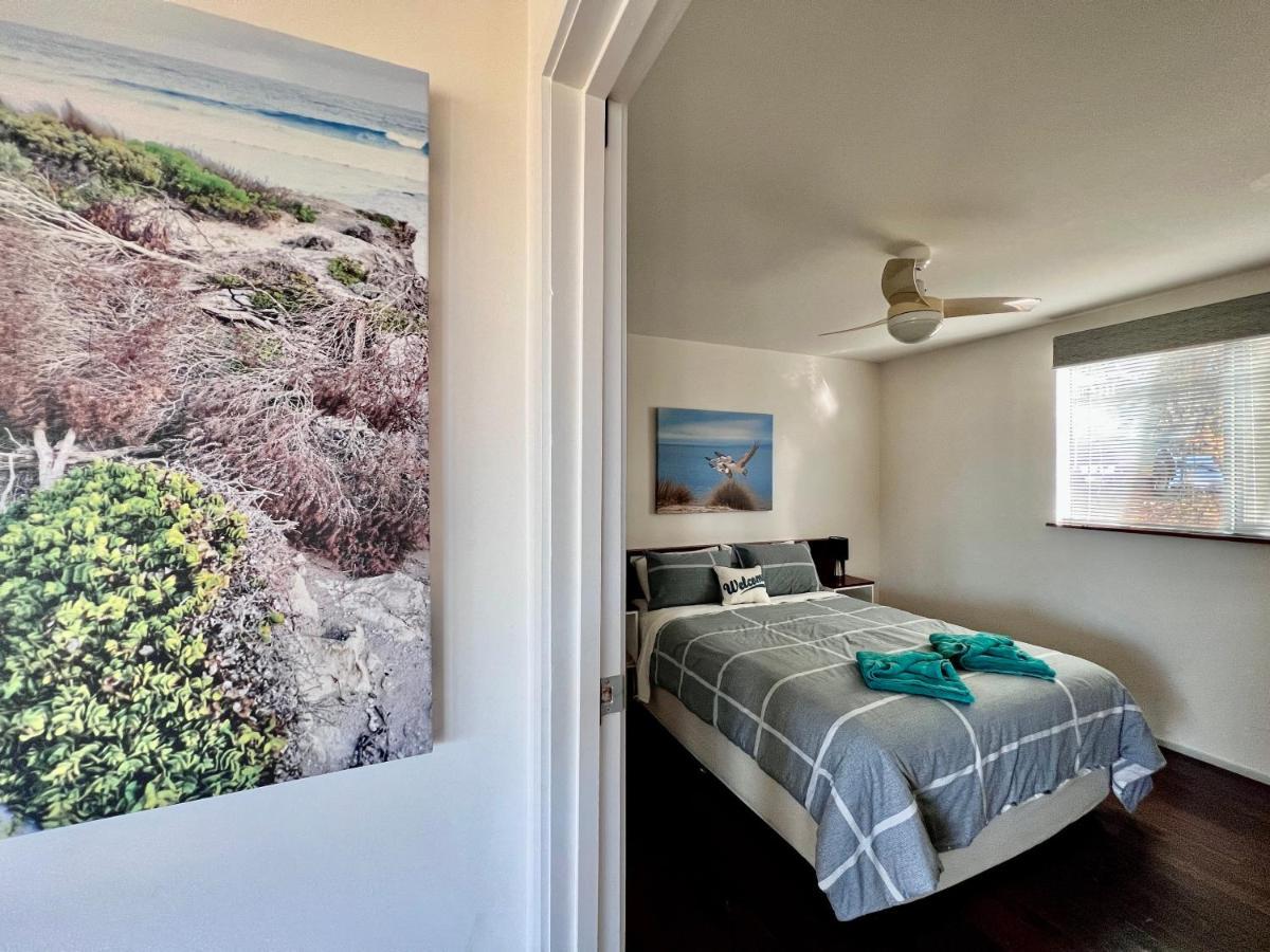 Sunrise On Falie Seaview Eco Accommodation American River Exterior photo