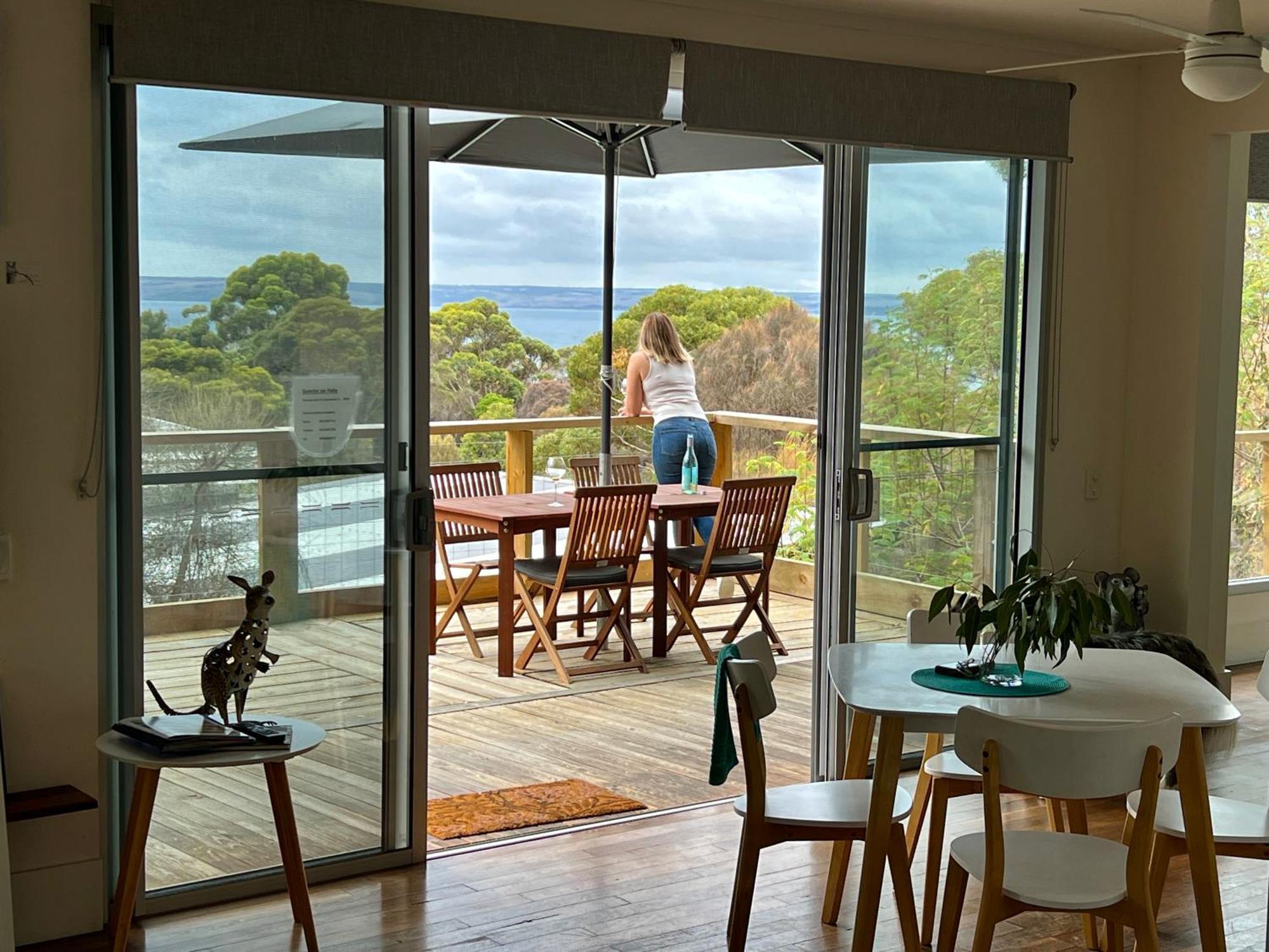 Sunrise On Falie Seaview Eco Accommodation American River Exterior photo