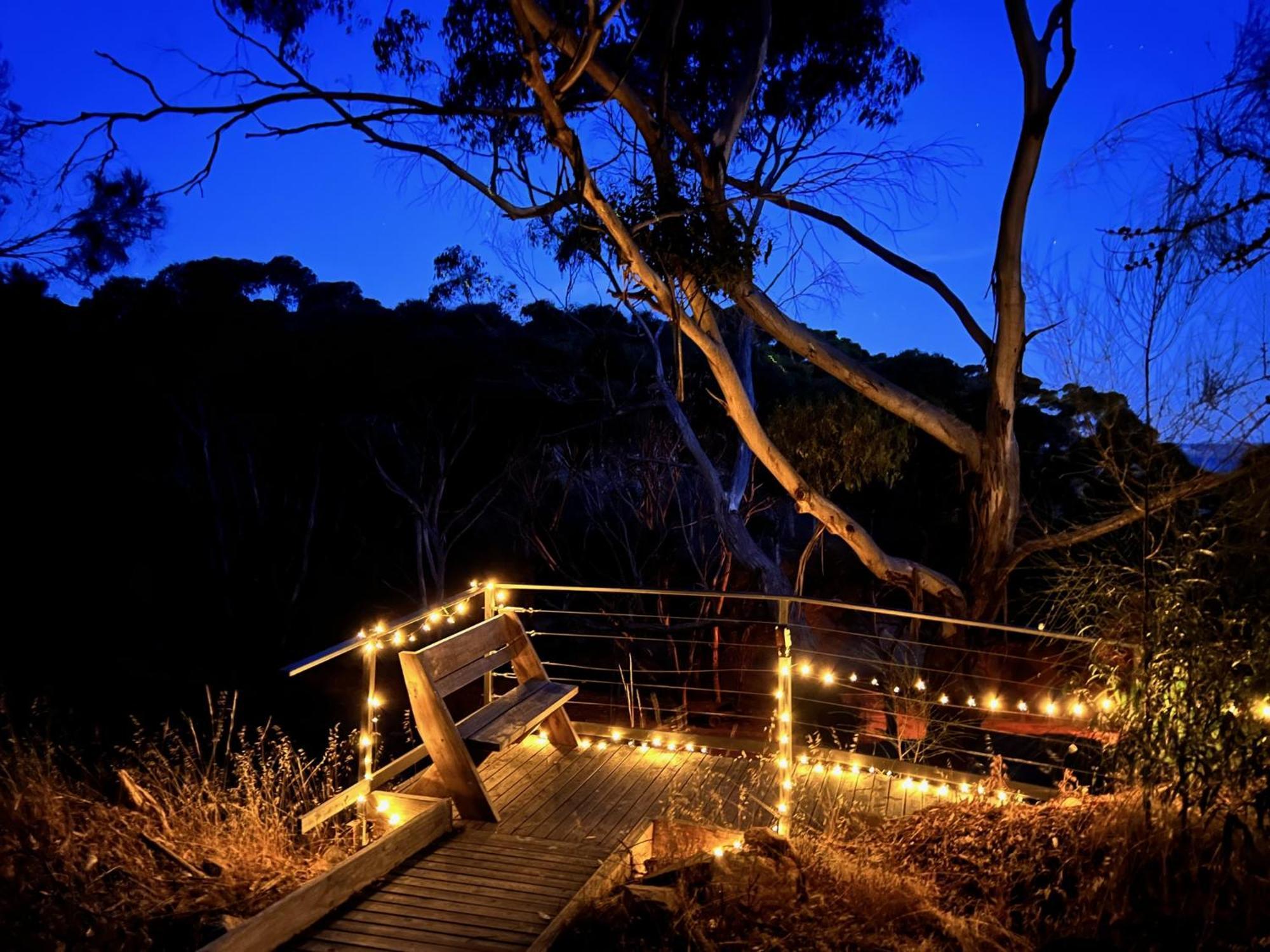 Sunrise On Falie Seaview Eco Accommodation American River Exterior photo